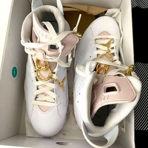 Women’s size 9 Jordan 6 retro Gold Hoops white pink gold Nike w/ box